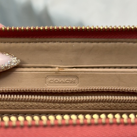 Coach ASHLEY LEATHER ZIP AROUND F48102 - Picture 7 of 11